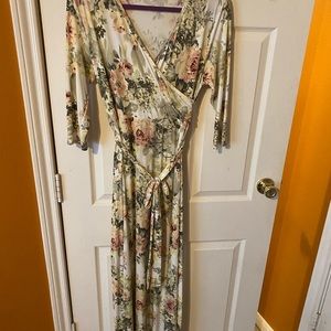Maxi dress size large